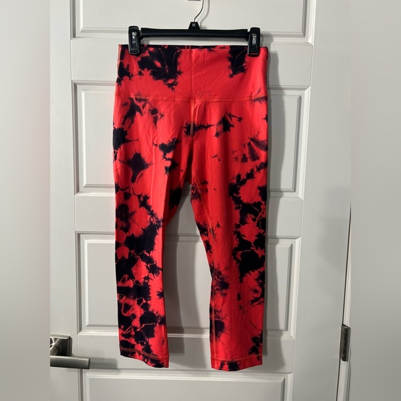 Lululemon Wunder Train High-Rise Tight 21” Tie Dye Carnation Red Black Size 10 - Picture 5 of 9